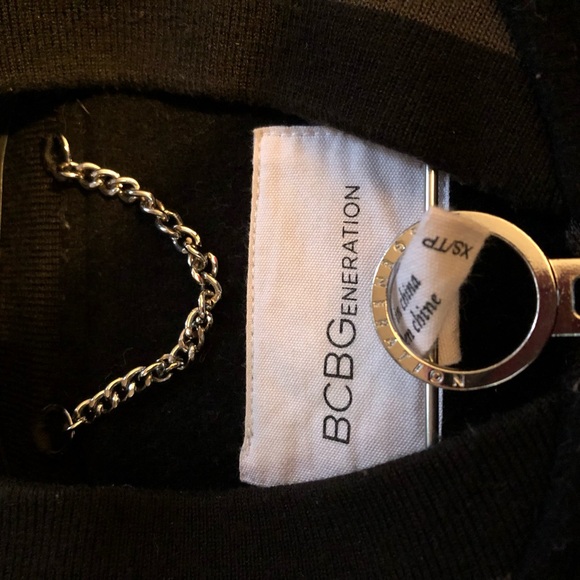 Woman’s BCBG Thigh-Length Jacket - Picture 7 of 8